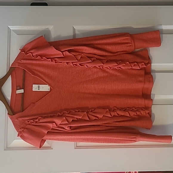 Anthropologie ruffled top - Picture 4 of 11